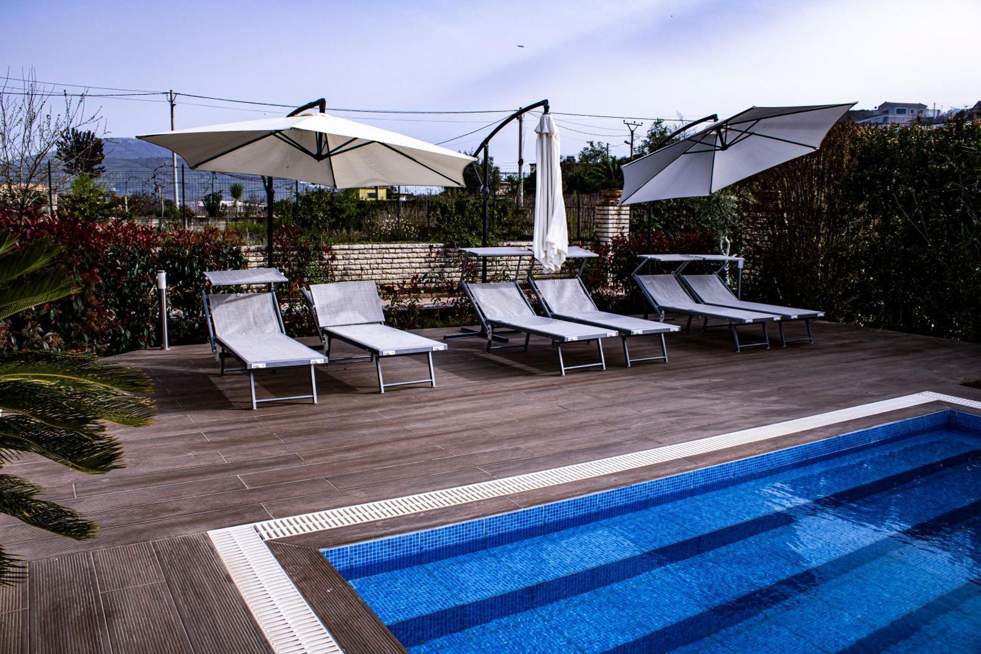 Villa La Quiete - Adults Only Cuke Екстериор снимка