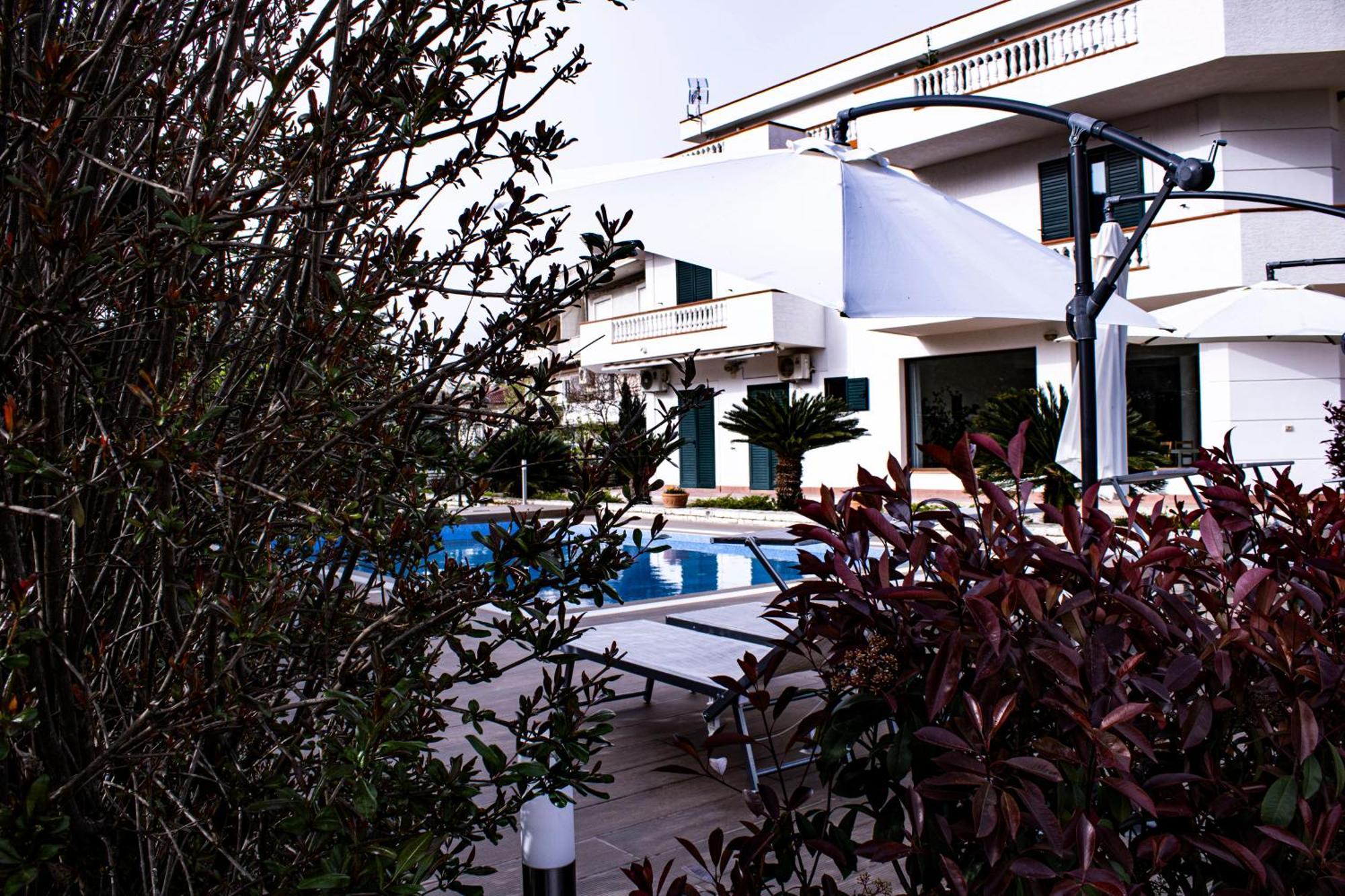 Villa La Quiete - Adults Only Cuke Екстериор снимка