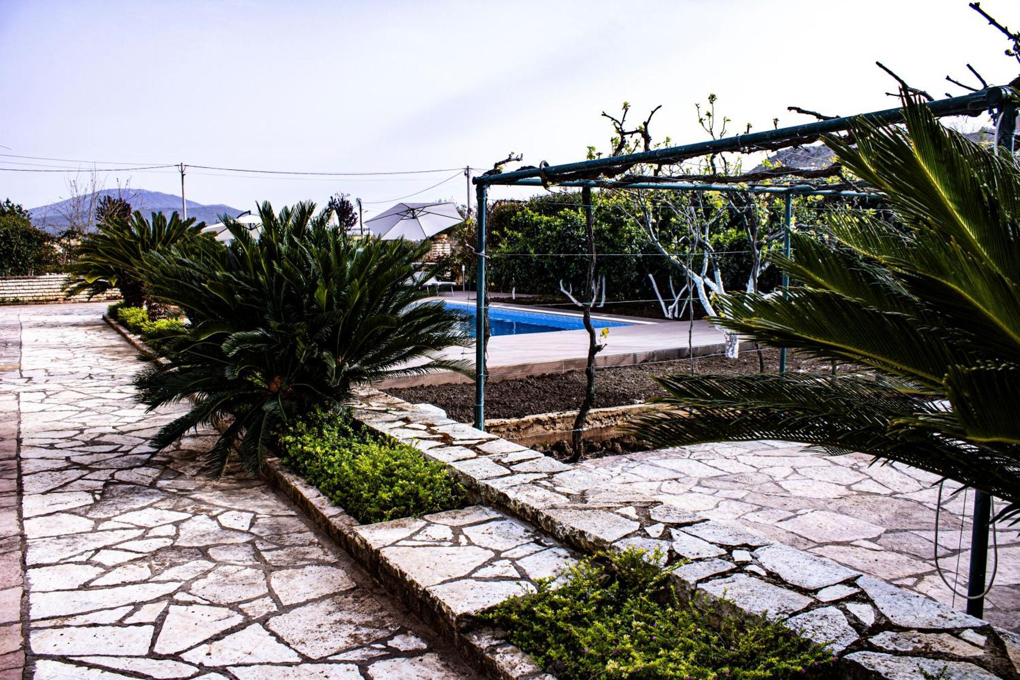 Villa La Quiete - Adults Only Cuke Екстериор снимка