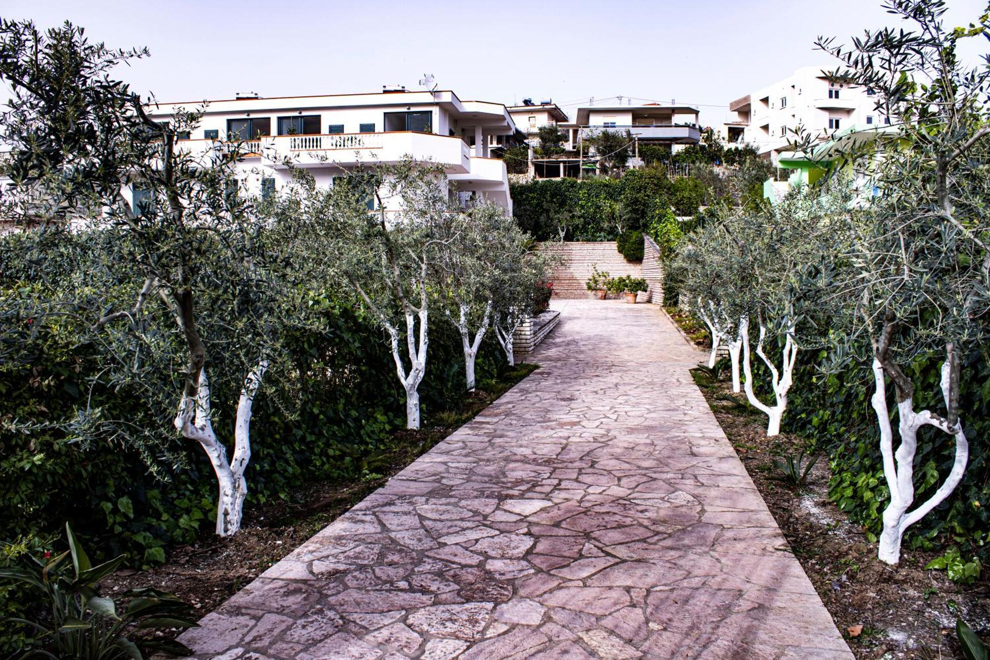 Villa La Quiete - Adults Only Cuke Екстериор снимка