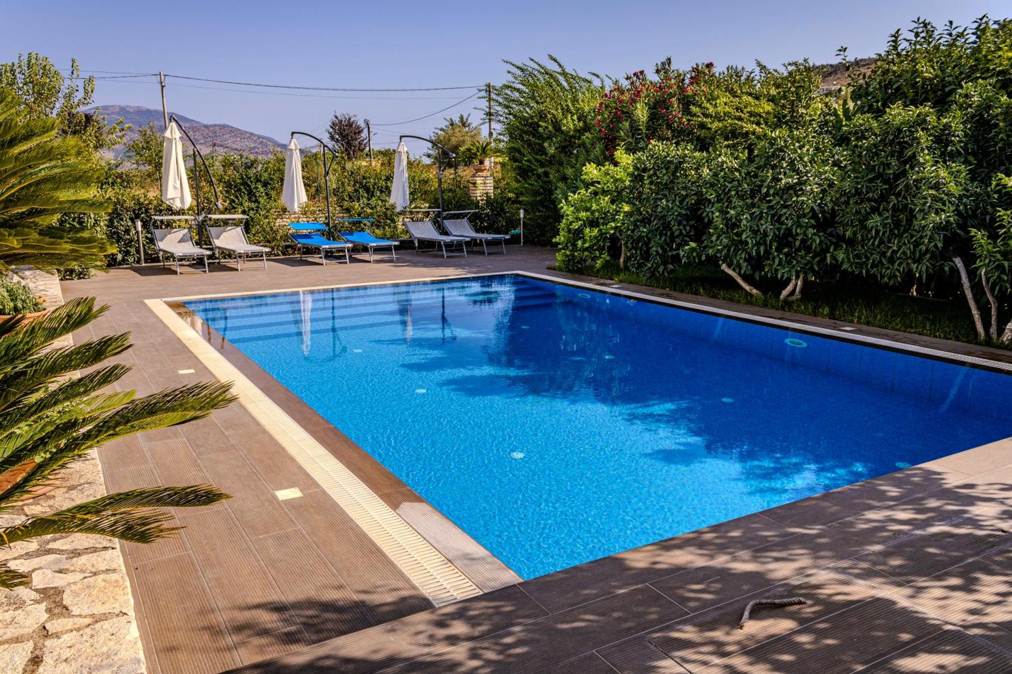 Villa La Quiete - Adults Only Cuke Екстериор снимка