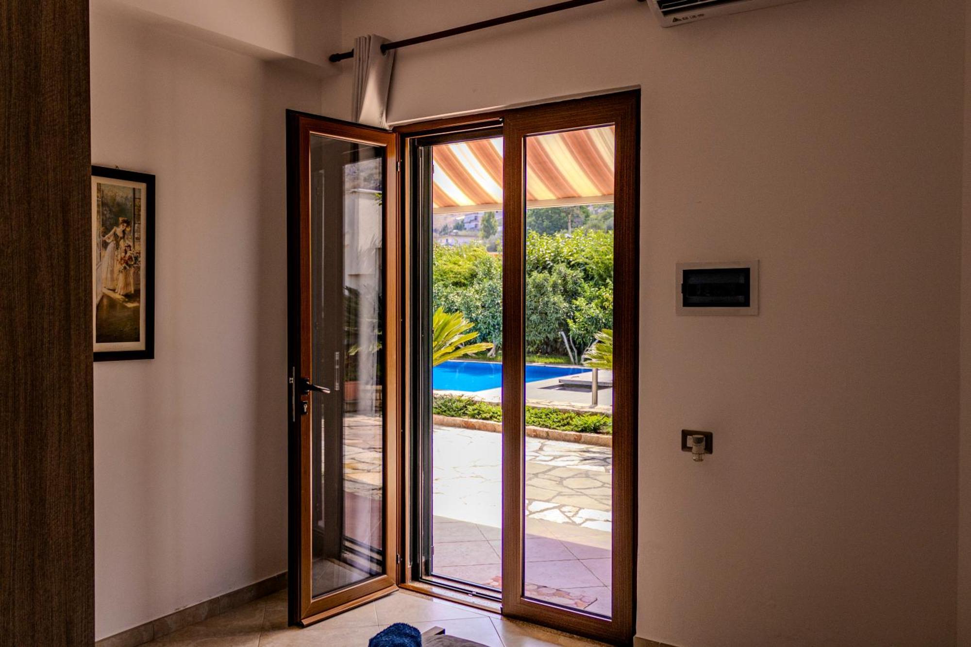 Villa La Quiete - Adults Only Cuke Екстериор снимка