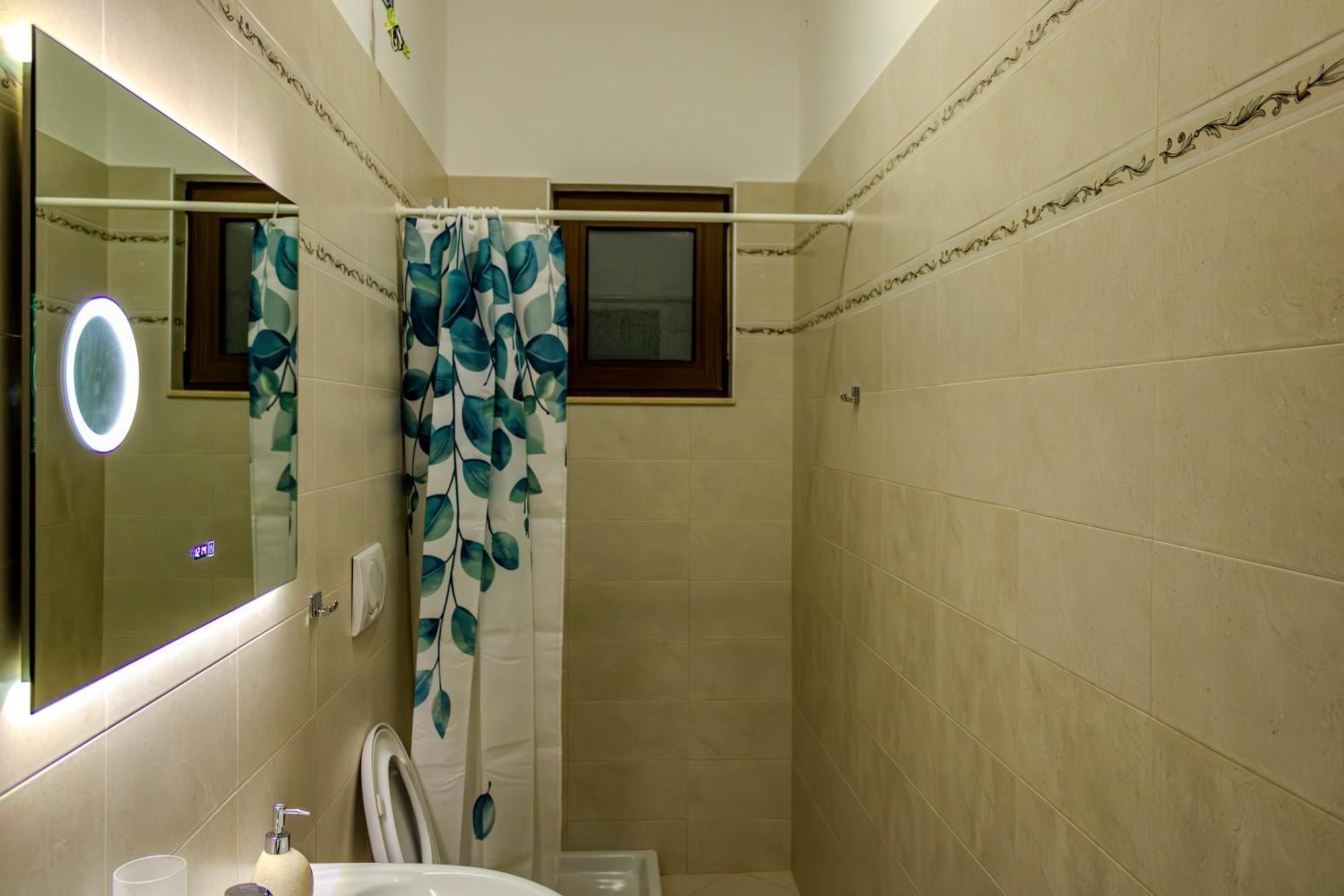 Villa La Quiete - Adults Only Cuke Екстериор снимка