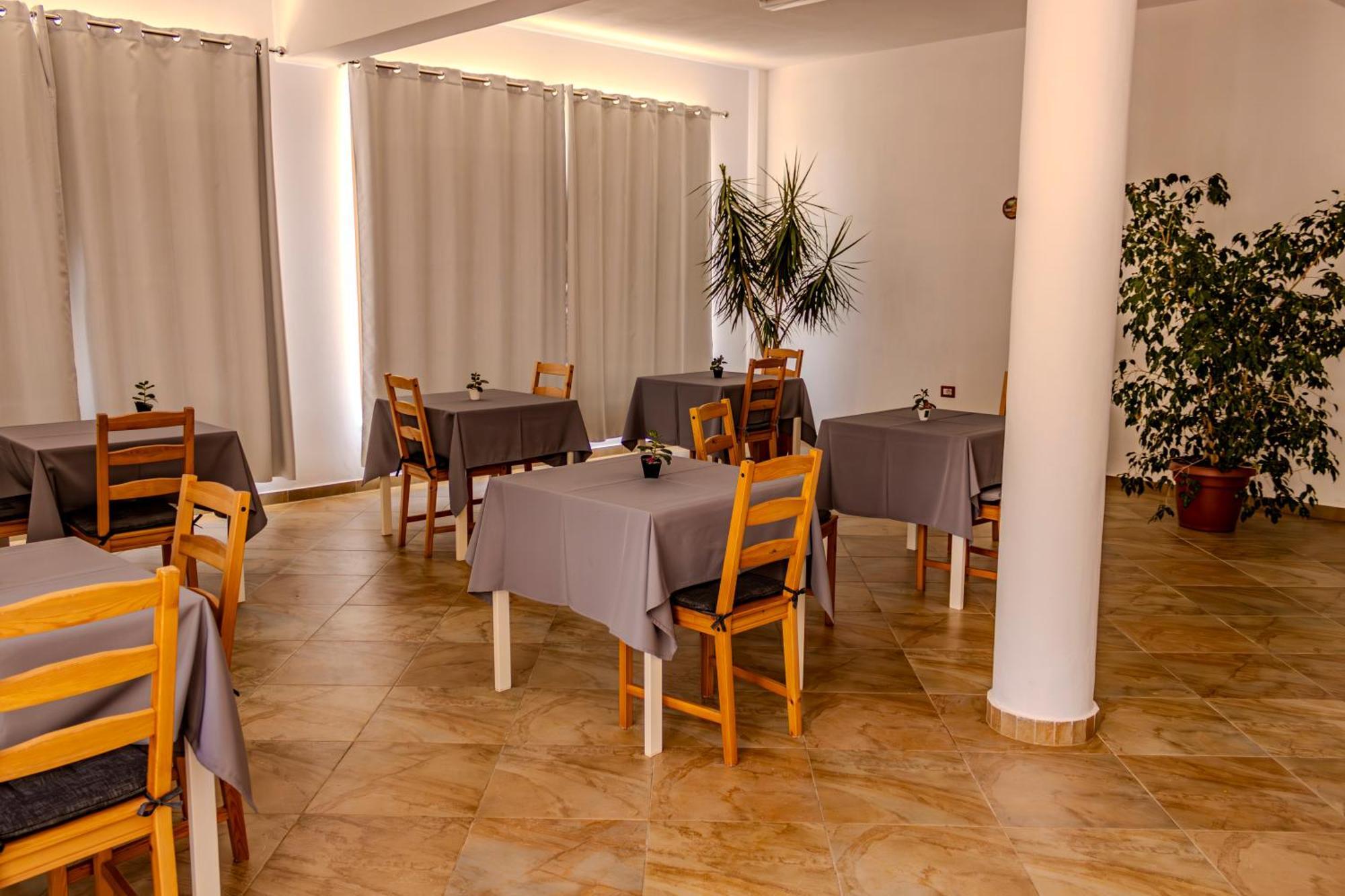 Villa La Quiete - Adults Only Cuke Екстериор снимка