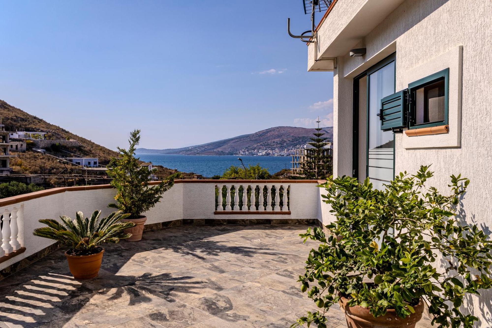 Villa La Quiete - Adults Only Cuke Екстериор снимка