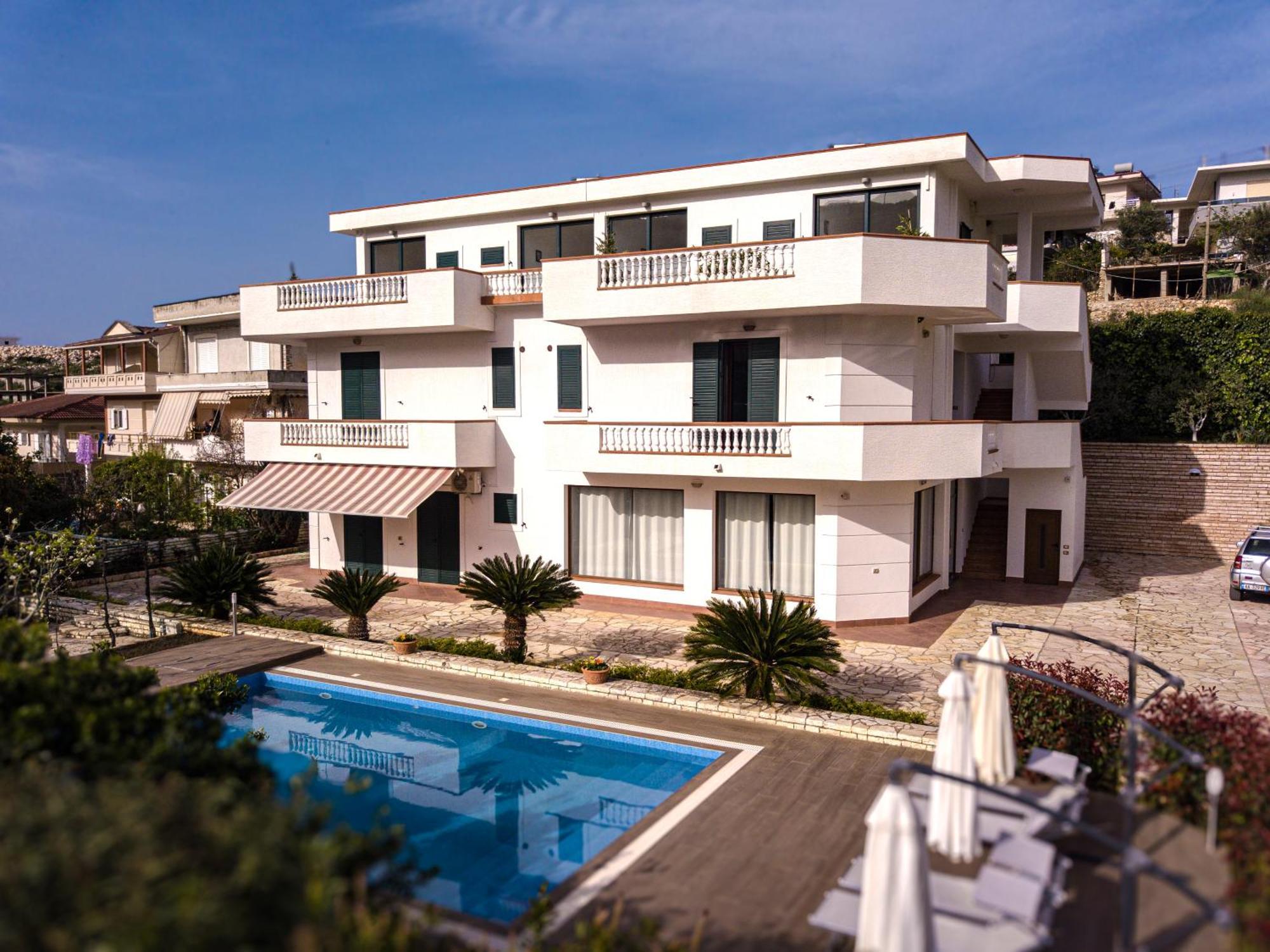 Villa La Quiete - Adults Only Cuke Екстериор снимка